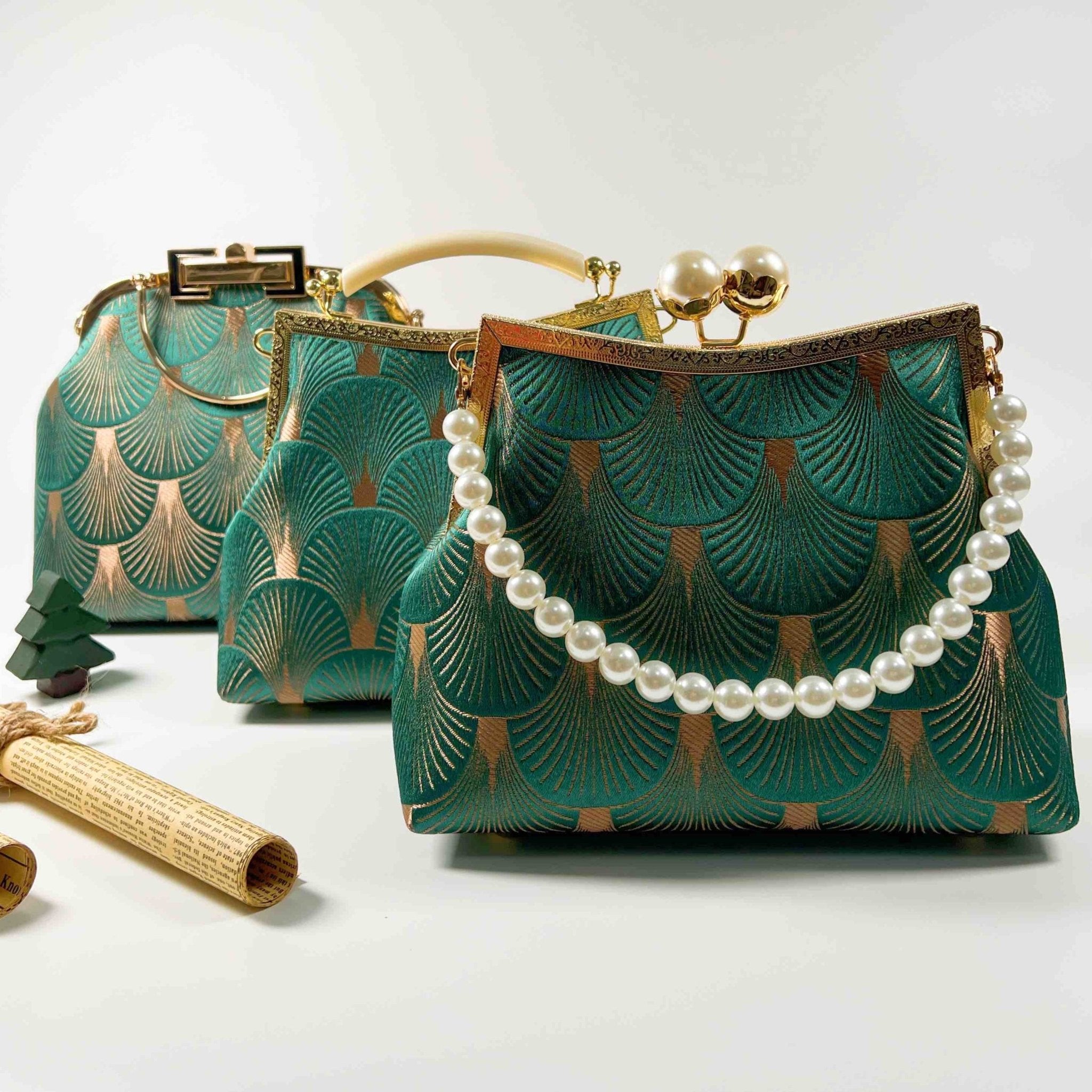 Designer Clutch with Flower Motifs | Fancy clutch purse, Clutch fashion,  Evening clutch bag